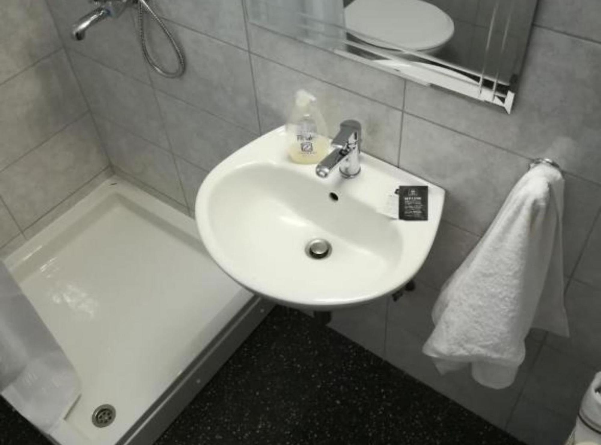 Apartman Olymp Osijek-Garaza Zewnętrze zdjęcie